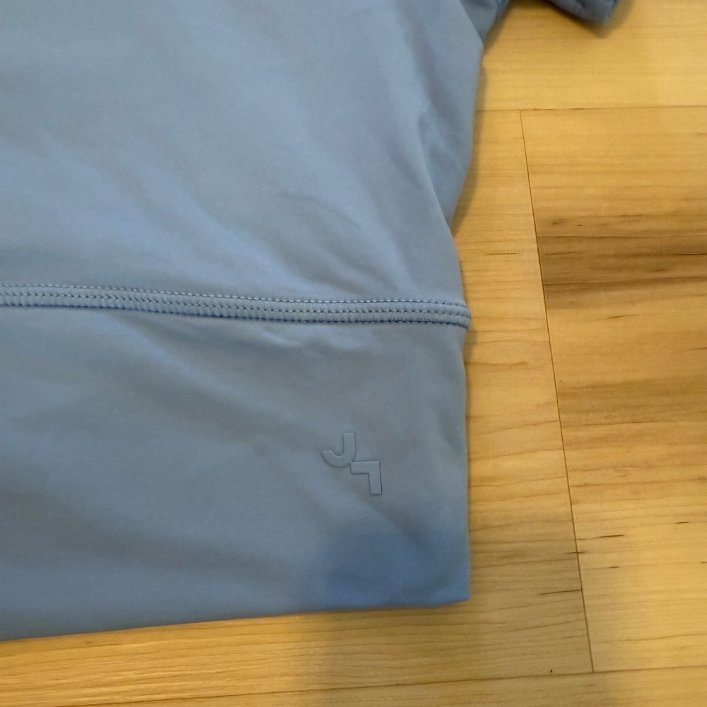 NWT JoyLab Sky Blue Activewear Top size M - Picture 2 of 4